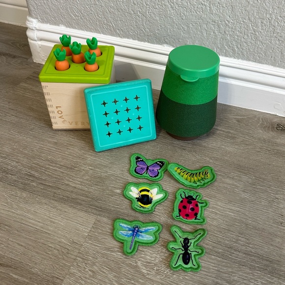 Lovevery Toys Lovevery Carrot Sorting Box And Fuzzy Bug Shrub Jar